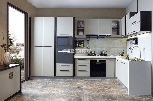 定制櫥柜的標準尺寸是多少？