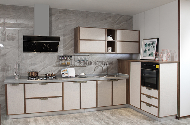 定制櫥柜怎樣收費(fèi)？定制櫥柜的價(jià)格與什么有關(guān)？